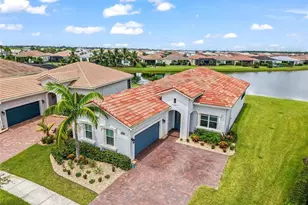 11989 SW Vano Wy, Port Saint Lucie, FL 34987 - Photo 2