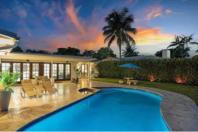 440 N Rainbow Dr, Hollywood, FL 33021 - Photo 2