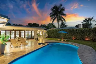 440 N Rainbow Dr, Hollywood, FL 33021 - Photo 2