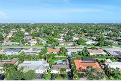 440 N Rainbow Dr, Hollywood, FL 33021 - Photo 40