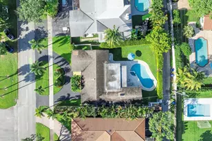 440 N Rainbow Dr, Hollywood, FL 33021 - Photo 38