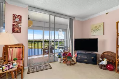 3300 W Rolling Hills Cir, Unit #704, Davie, FL 33328 - Photo 26