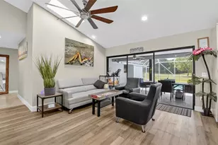 10182 Boca Woods Ln, Boca Raton, FL 33428 - Photo 14