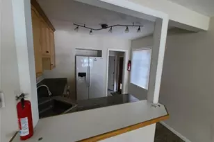 904 SE 13th St, Fort Lauderdale, FL 33316 - Photo 8