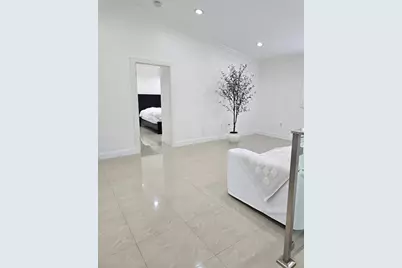 7895 W 29th Ln, Unit #202-16, Hialeah, FL 33018 - Photo 4