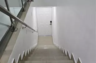 7895 W 29th Ln, Hialeah, FL 33018 - Photo 2