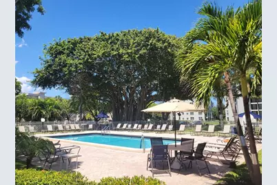 2671 S Course Dr, Unit #203, Pompano Beach, FL 33069 - Photo 32