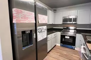 459 N Laurel Dr, Margate, FL 33063 - Photo 2