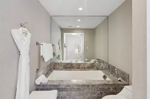 551 N Fort Lauderdale Beach Blvd, Fort Lauderdale, FL 33304 - Photo 20