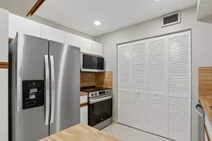 330 SE 20th Ave, Deerfield Beach, FL 33441 - Photo 12