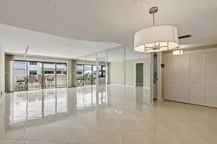 330 SE 20th Ave, Deerfield Beach, FL 33441 - Photo 6