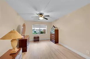 9380 Sunrise Lakes Blvd, Sunrise, FL 33322 - Photo 6