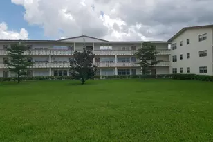 135 Preston D, Boca Raton, FL 33434 - Photo 1