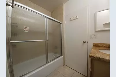 301 N Pine Island Rd, Unit #216, Plantation, FL 33324 - Photo 8