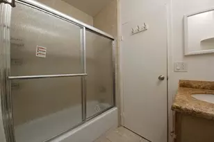 301 N Pine Island Rd, Plantation, FL 33324 - Photo 8