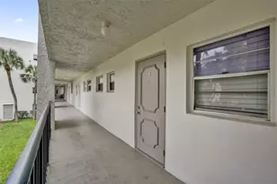 9235 Lagoon Pl, Davie, FL 33324 - Photo 30