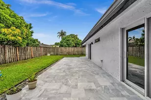 8301 NW 52nd St, Lauderhill, FL 33351 - Photo 40