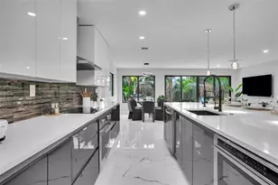 2748 NW 9th Ln, Wilton Manors, FL 33311 - Photo 16