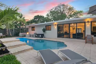 2748 NW 9th Ln, Wilton Manors, FL 33311 - Photo 2