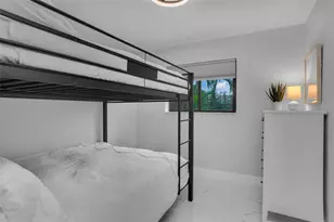 2748 NW 9th Ln, Wilton Manors, FL 33311 - Photo 38