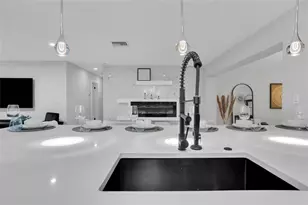 2748 NW 9th Ln, Wilton Manors, FL 33311 - Photo 14