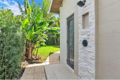 2748 NW 9th Ln, Wilton Manors, FL 33311 - Photo 58