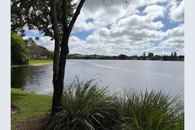 6903  Julia Gardens Dr, Coconut Creek, FL 33073 - Photo 12