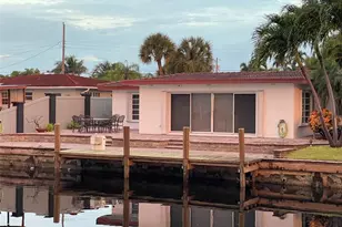 200 SE 11th St, Pompano Beach, FL 33060 - Photo 32