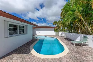 200 SE 11th St, Pompano Beach, FL 33060 - Photo 4