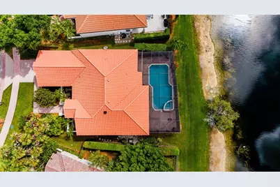 2690  Oakmont Drive, Weston, FL 33332 - Photo 2