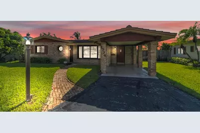 1774 NW 39th Pl, Oakland Park, FL 33309 - Photo 2