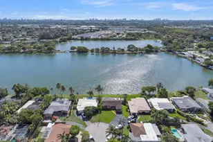 1774 NW 39th Pl, Oakland Park, FL 33309 - Photo 6