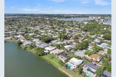 1774 NW 39th Pl, Oakland Park, FL 33309 - Photo 46