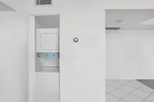 2500 NE 48th Ln, Fort Lauderdale, FL 33308 - Photo 20