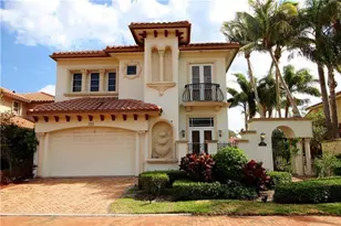 580 Admirals Way, Delray Beach, FL 33483 - Photo 2