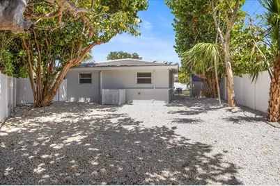 1820 NE 59th Ct, Fort Lauderdale, FL 33308 - Photo 34