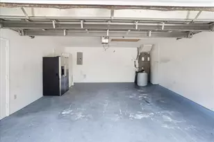 1820 NE 59th Ct, Fort Lauderdale, FL 33308 - Photo 36