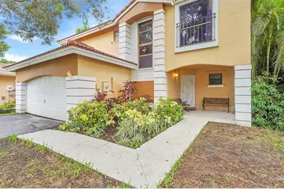 14980  Durham Ln, Davie, FL 33331 - Photo 2