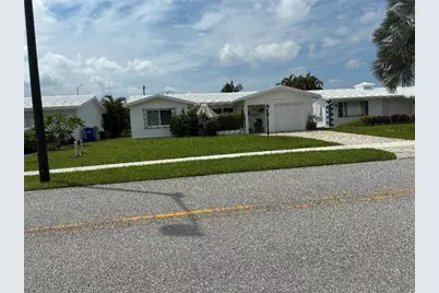 110  Leisure Blvd, Pompano Beach, FL 33064 - Photo 2