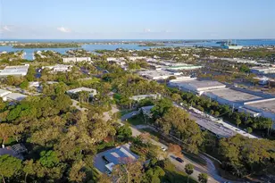 677 Royal Palm Blvd, Vero Beach, FL 32960 - Photo 2