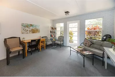 677  Royal Palm Blvd, Unit #8, Vero Beach, FL 32960 - Photo 22