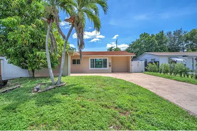 1121 N 66th Ter, Hollywood, FL 33024 - Photo 4