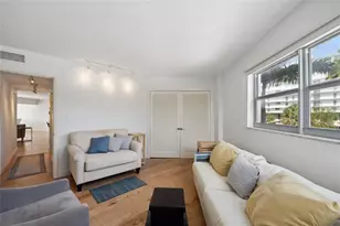 818 SE 4th St, Fort Lauderdale, FL 33301 - Photo 22