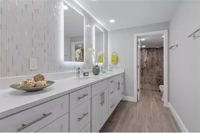 777  Bayshore Dr, Unit #705, Fort Lauderdale, FL 33304 - Photo 12