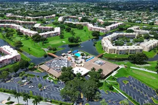 9460 Sunrise Lakes Blvd, Sunrise, FL 33322 - Photo 38