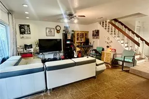 8248 NW 9th St, Fort Lauderdale, FL 33324 - Photo 2