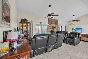 8621 NW 46th Ct, Lauderhill, FL 33351 - Photo 22