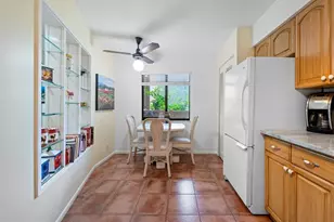 2206 S Cypress Bend Dr, Pompano Beach, FL 33069 - Photo 6