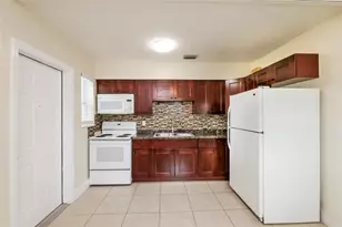 2230 SW 5th St, Fort Lauderdale, FL 33312 - Photo 6