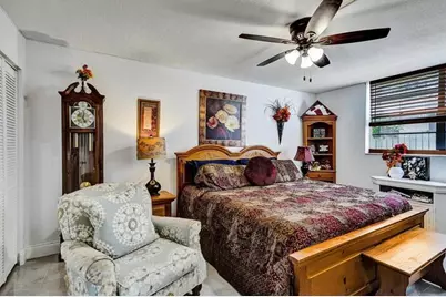 3060  Holiday Springs Blvd, Unit #106, Margate, FL 33063 - Photo 6